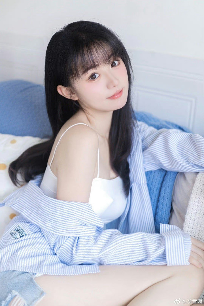 消失的她 封面
