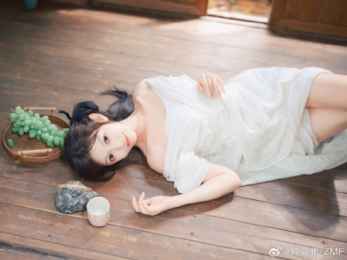 《犯罪现场调查》诞生之谜：一杯酒激发灵感，三天诞生剧本巨作